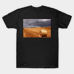 Harvest before the storm T-Shirt